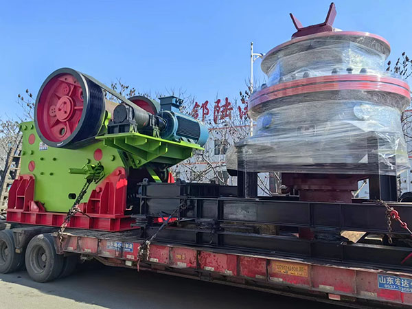 圆锥机九九精品久久久水蜜桃发货现场.jpg